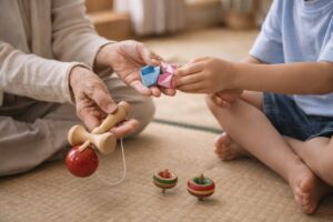 家庭や地域で世代を越えて昔遊びに触れる穏やかな時間